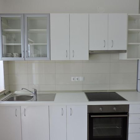 Apartment Antun - Adriatic Coast Retreat Blace Ngoại thất bức ảnh
