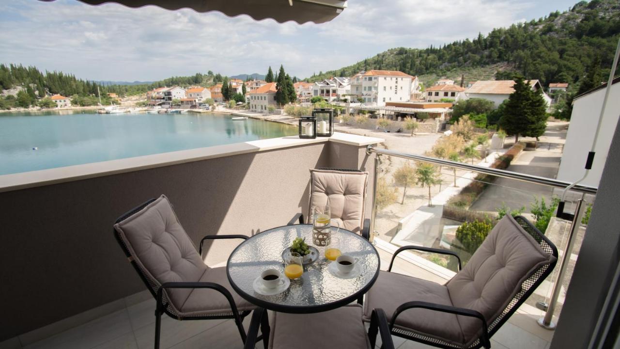 Apartment Antun - Adriatic Coast Retreat Blace Ngoại thất bức ảnh