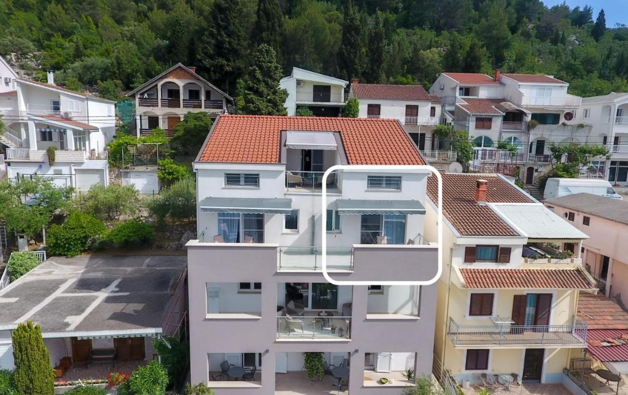 Apartment Antun - Adriatic Coast Retreat Blace Phòng bức ảnh